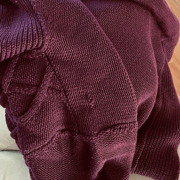 Armani Collezioni Men's Maroon Sweater. Size XXL - Picture 10 of 10